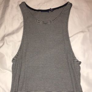 Cropped tank top